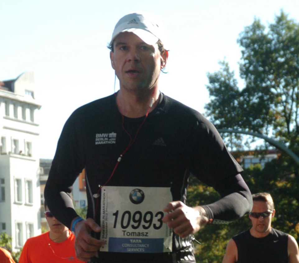 Tom runs for special needs! di Tom Guzowski Tom runs for special needs!-Tom Guzowski