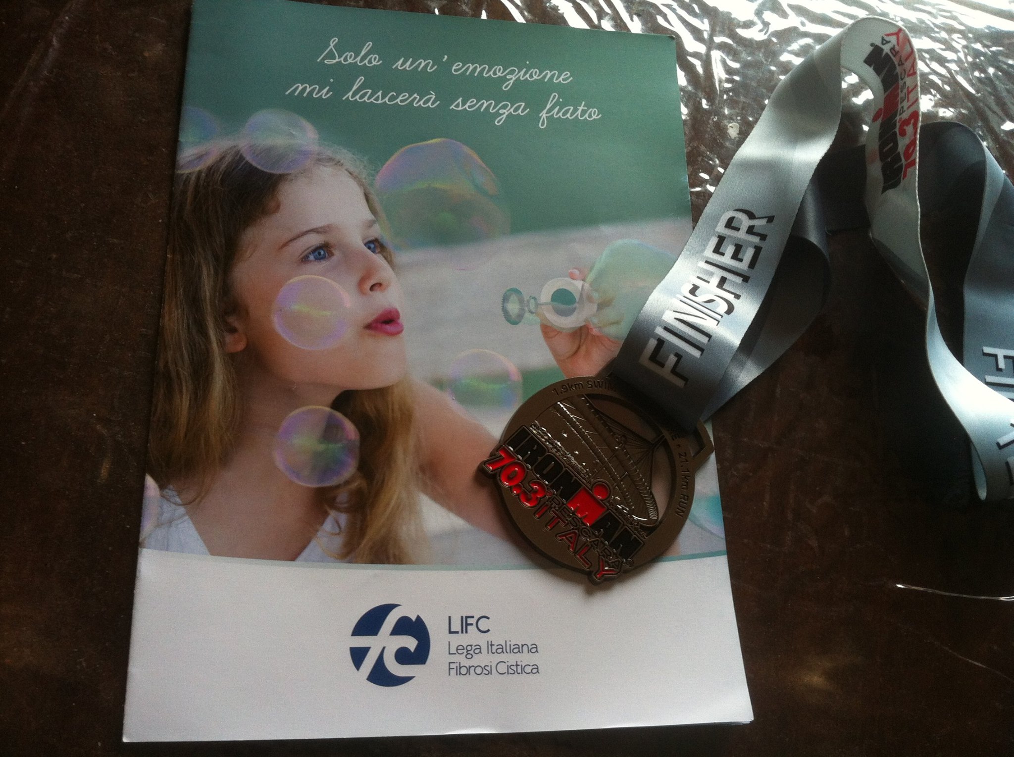 Di corsa, a nuoto ed in bici con Fabrizio Evangelisti per sostenere i pazienti con fibrosi cistica Di corsa, a nuoto ed in bici con Fabrizio Evangelisti per sostenere i pazienti con fibrosi cistica