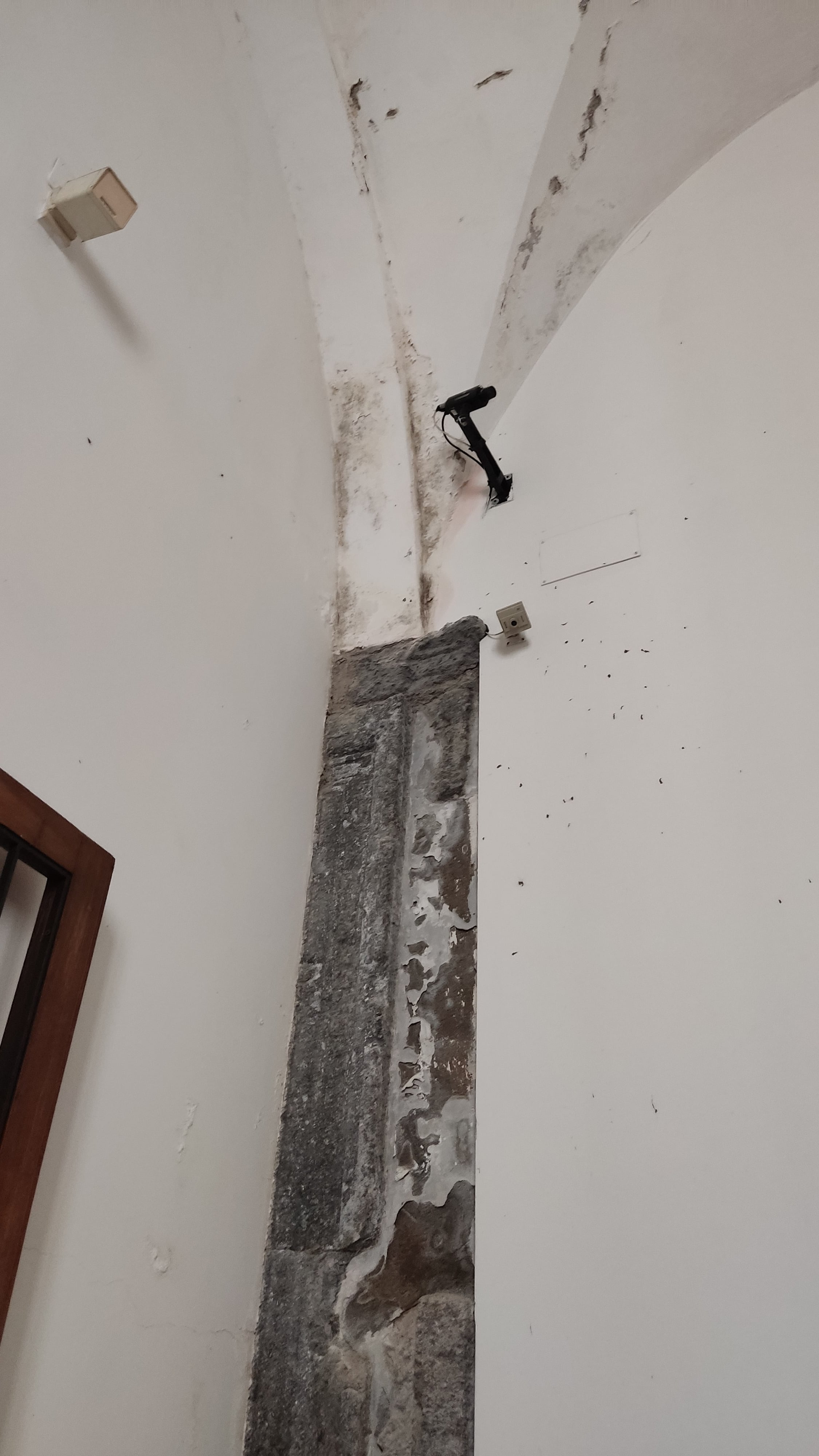 Manutenzione oratorio S Giuseppe Moscati di Gesù Nuovo Napoli Manutenzione oratorio S Giuseppe Moscati-Gesù Nuovo Napoli