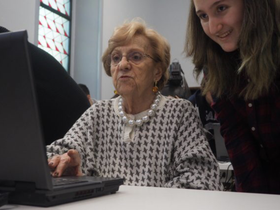 "Adotta Un Nonno" e Digital Trivulzio" di Amici del Trivulzio Onlus "Adotta Un Nonno" e Digital Trivulzio"-Amici del Trivulzio Onlus