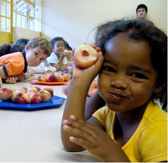 Prodotti naturali nelle scuole brasiliane Merenda