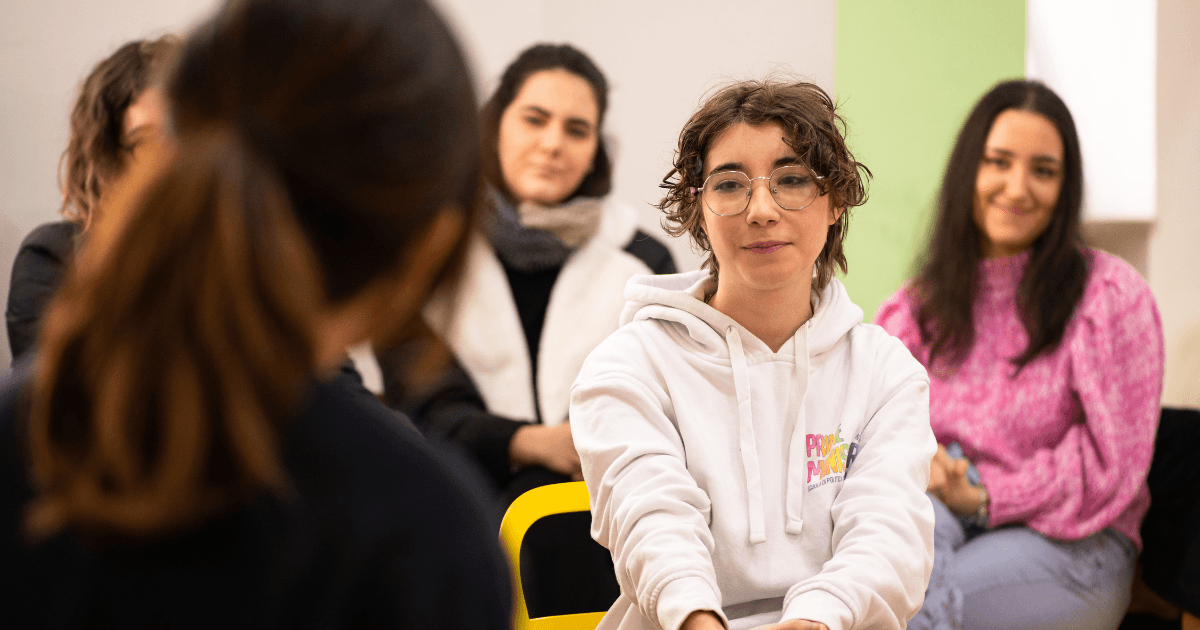Sostieni le ragazze di Prime Minister!-PRIME MINISTER