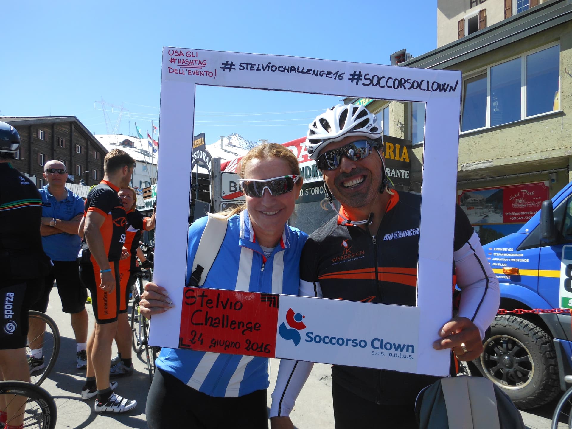 Sullo Stelvio col sorriso, non è finita!-Soccorso Clown Onlus