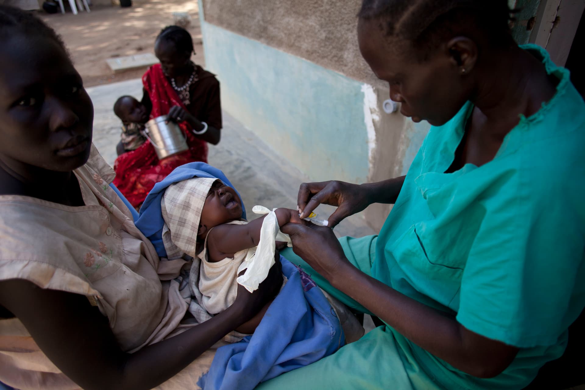 Sorrisi di madri africane-Comitato Collaborazione Medica