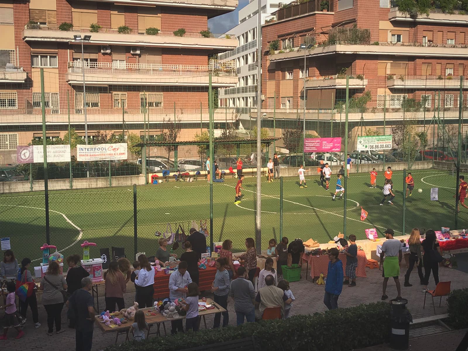 TUTTI IN CAMPO ! di SS. Trinità a Villa Chigi TUTTI IN CAMPO !-SS. Trinità a Villa Chigi