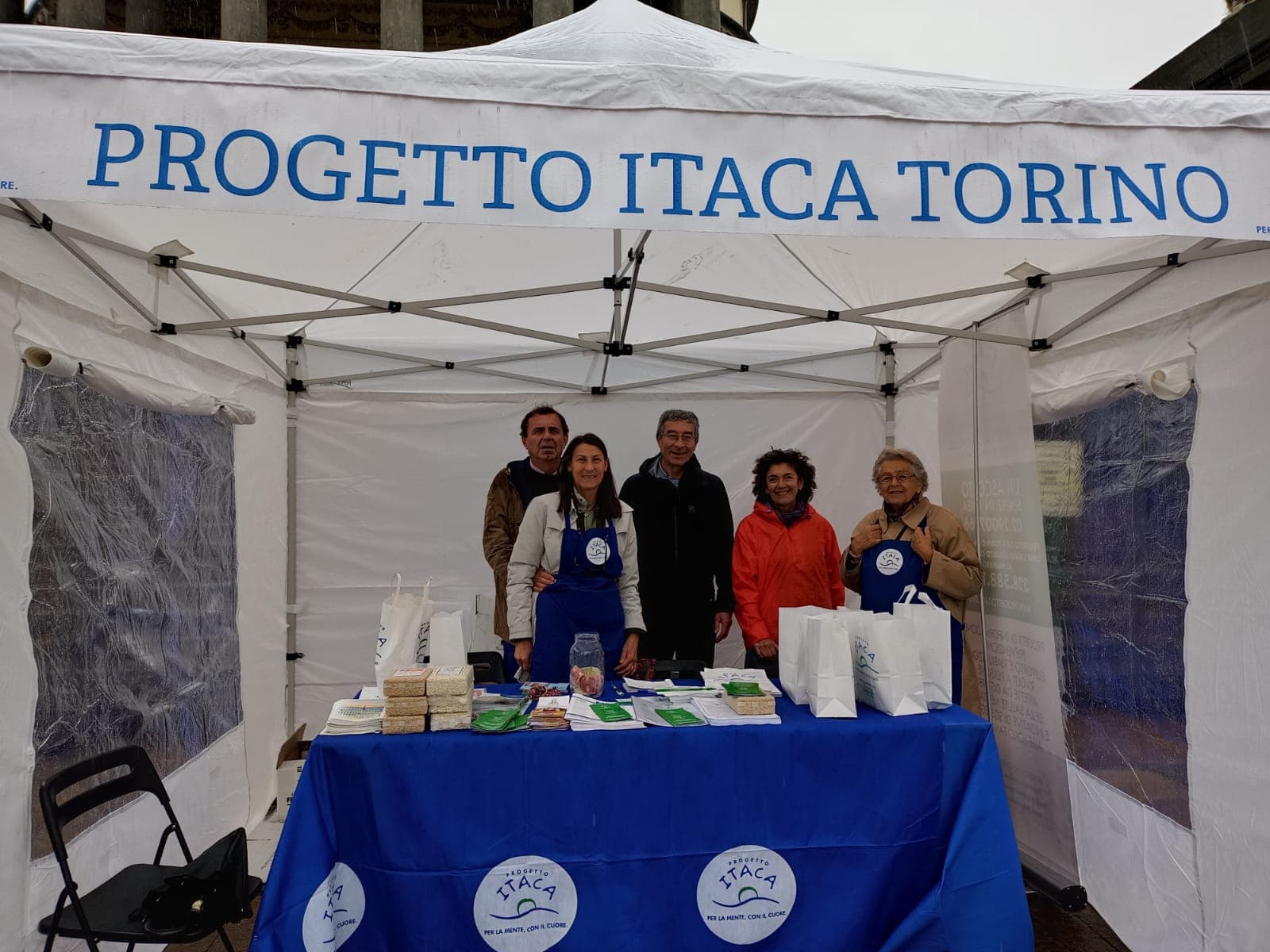 gruppo di volontari