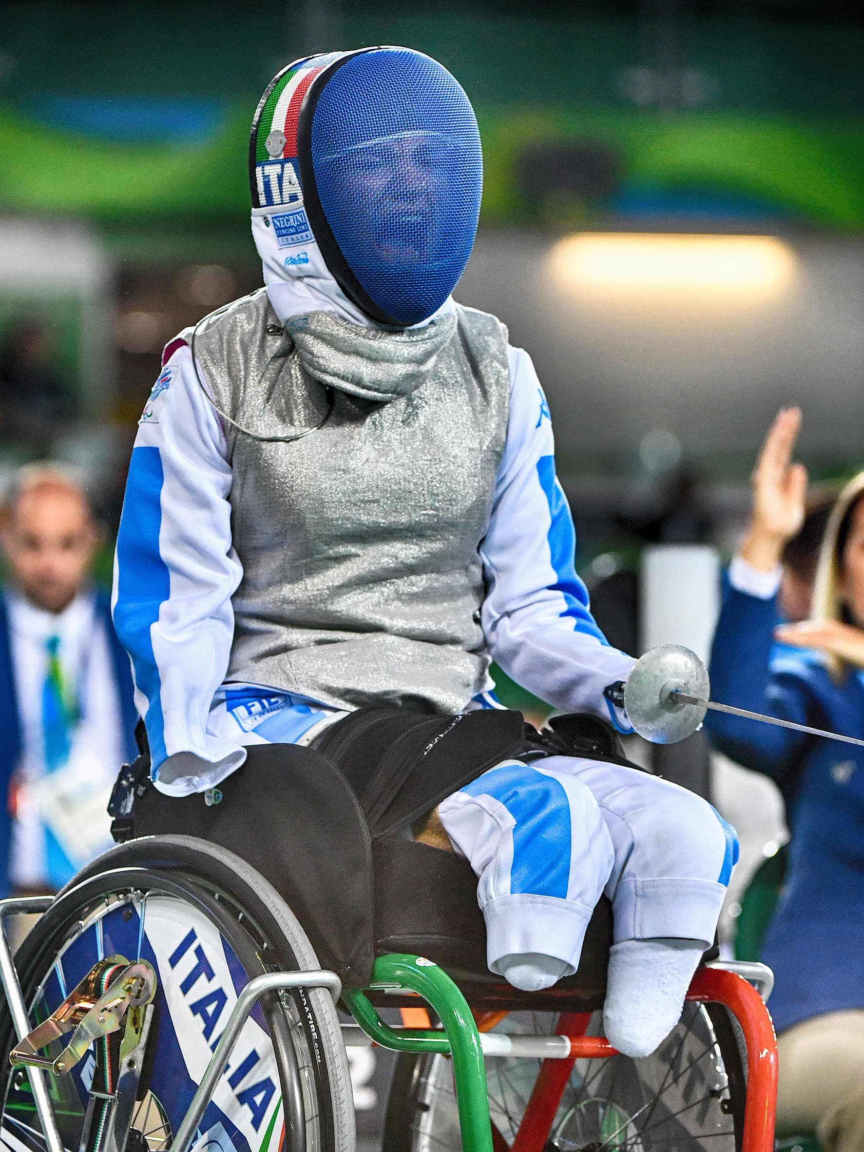 di -