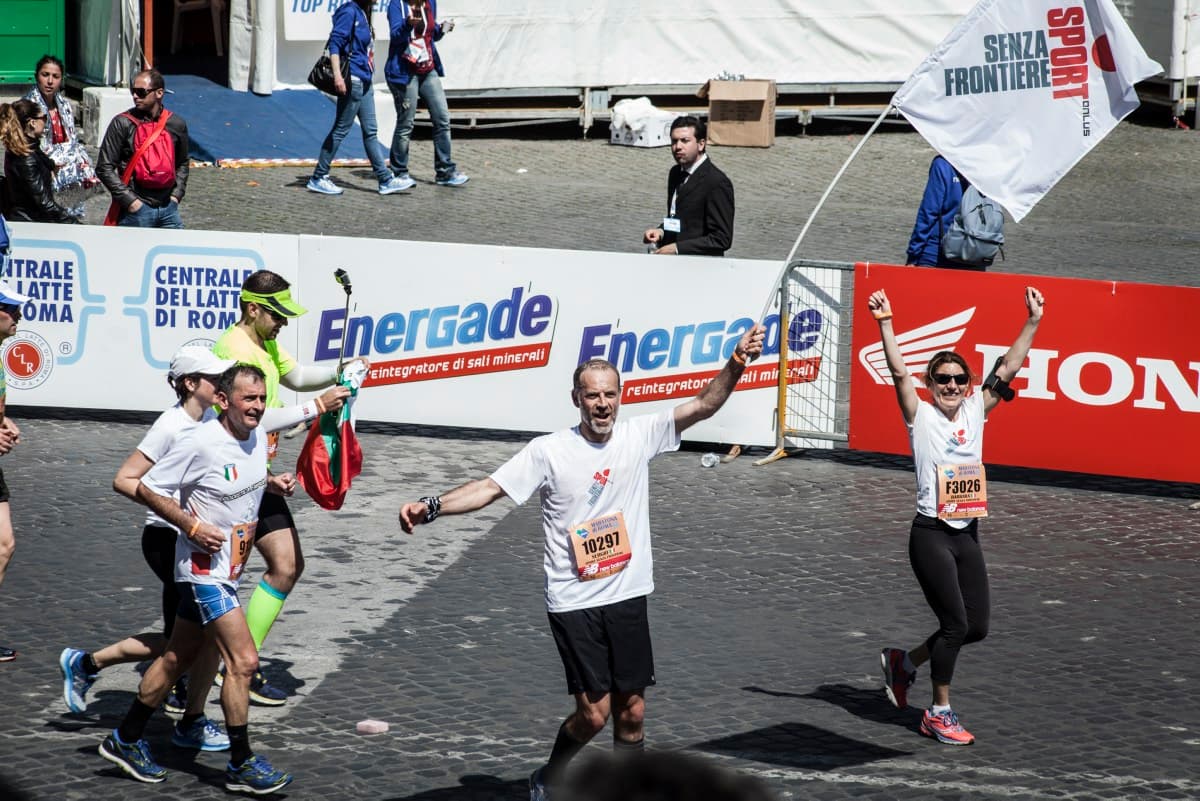 Run For Good Maratona di Roma 2017 di Sport Senza Frontiere Onlus Run For Good Maratona di Roma 2017-Sport Senza Frontiere Onlus
