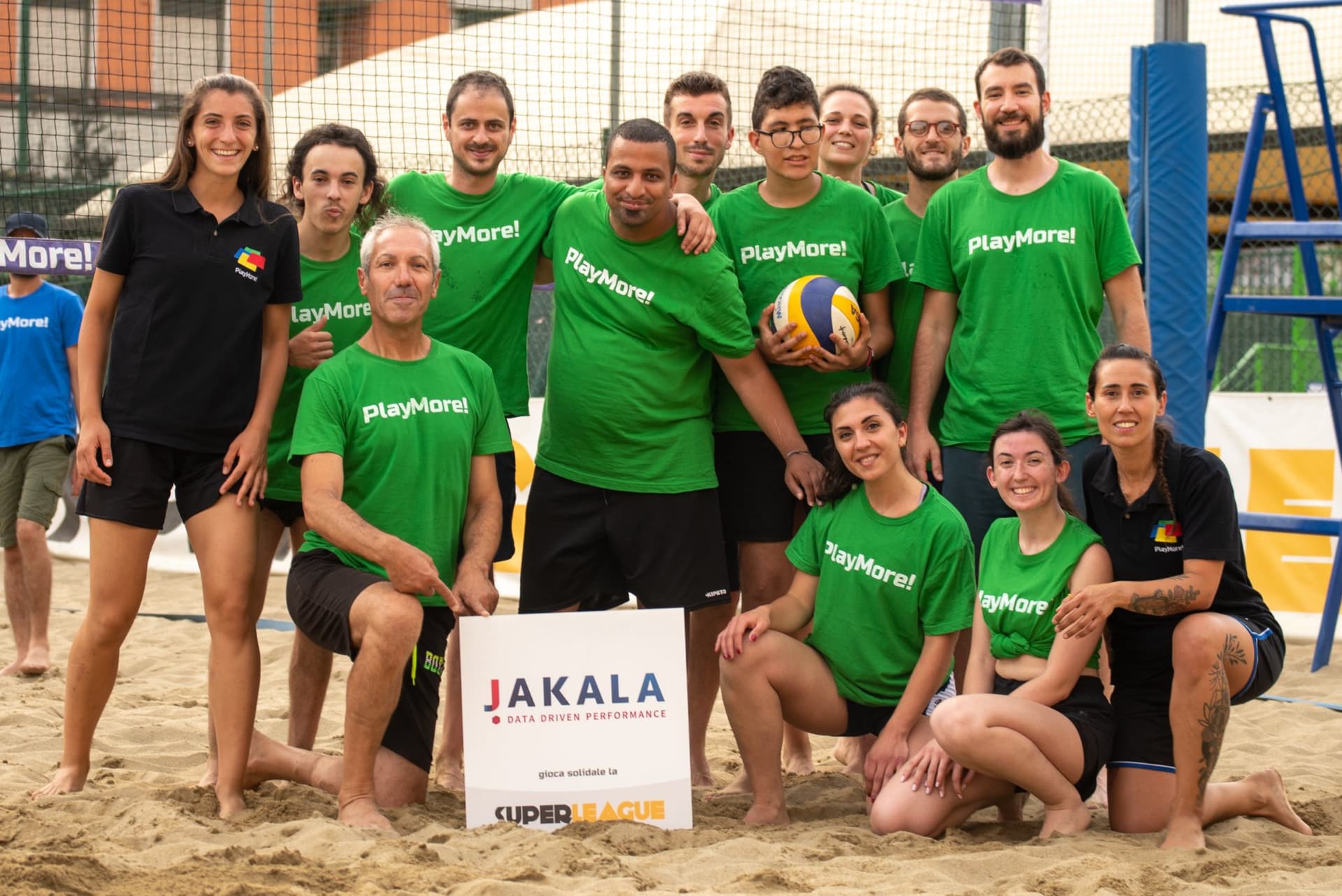 Sosteniamo la SuperLeague! di PlayMore! Sosteniamo la SuperLeague! -PlayMore!