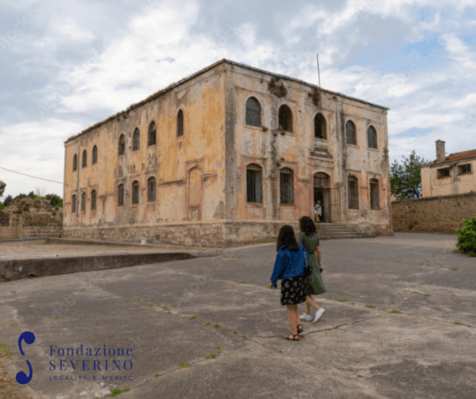 La Bussola di EY Foundation Onlus La Bussola-EY Foundation Onlus