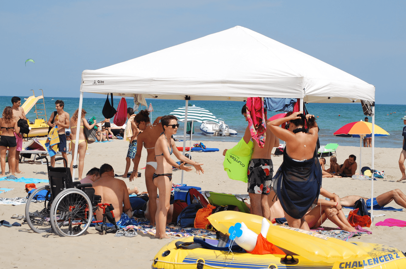 Ass. Volontari Val Seriana & #BEaHERO di GAAREN #BEaHERO Ass. Volontari Val Seriana & #BEaHERO -GAAREN #BEaHERO