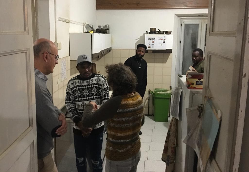 UNA CUCINA IN CANTIERE! di PRO-TETTO UNA CUCINA IN CANTIERE!-PRO-TETTO