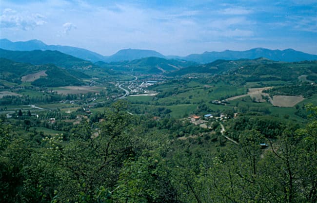 La Valle del Metauro, la nostra casa di Associazione Naturalistica Argonauta La Valle del Metauro, la nostra casa-Associazione Naturalistica Argonauta