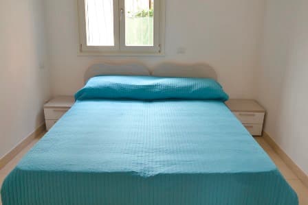 Sentirsi a casa lontano da casa di ABE Sentirsi a casa lontano da casa-ABE