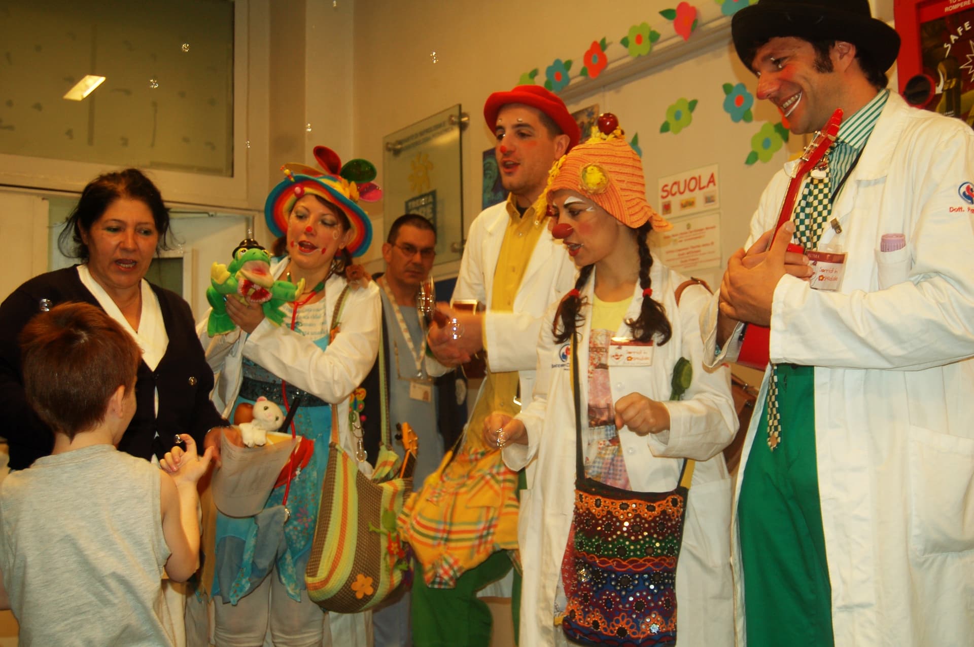 Regala sorrisi pedalando! di Soccorso Clown Onlus Regala sorrisi pedalando!-Soccorso Clown Onlus