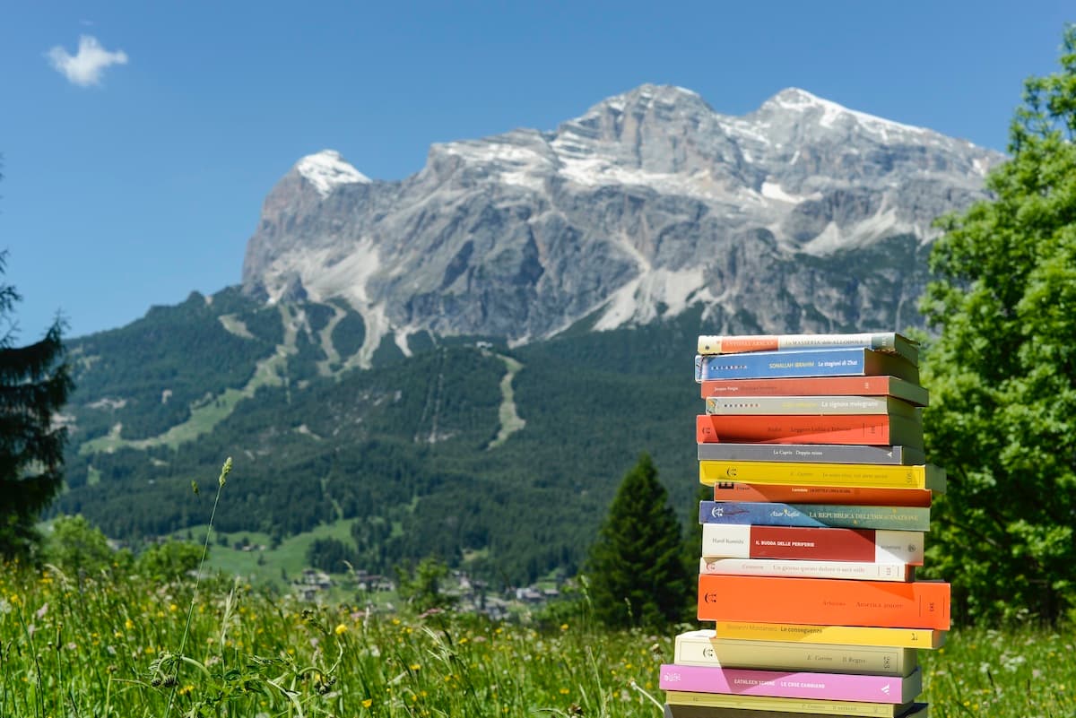 Cortina è tua. Dolomiti frontiera aperta di Una Montagna di Libri Cortina d'Ampezzo Cortina è tua. Dolomiti frontiera aperta-Una Montagna di Libri Cortina d'Ampezzo