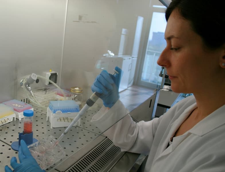 Fai correre la ricerca del Mario Negri ! di IRCCS, Ist. di Ricerche farmacologiche M Fai correre la ricerca del Mario Negri !-IRCCS, Ist. di Ricerche farmacologiche M