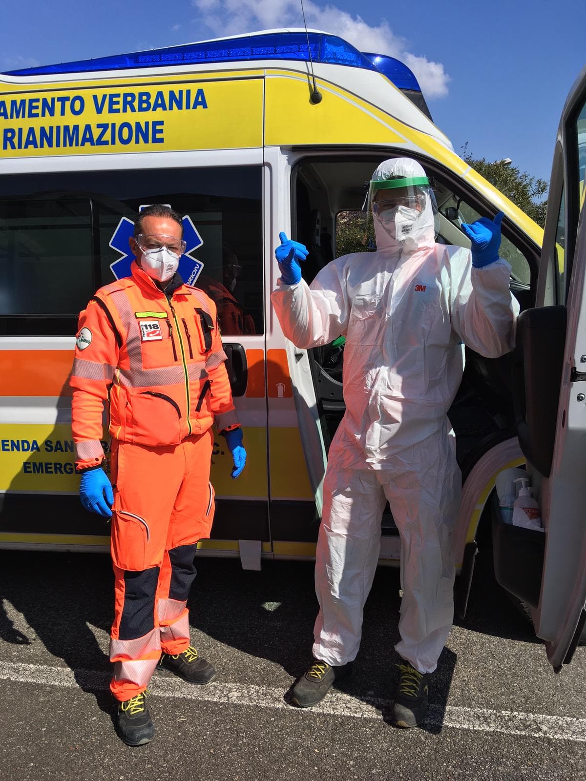 #FacciamoSquadraControCOVID19 di #FacciamoSquadraControCOVID19-