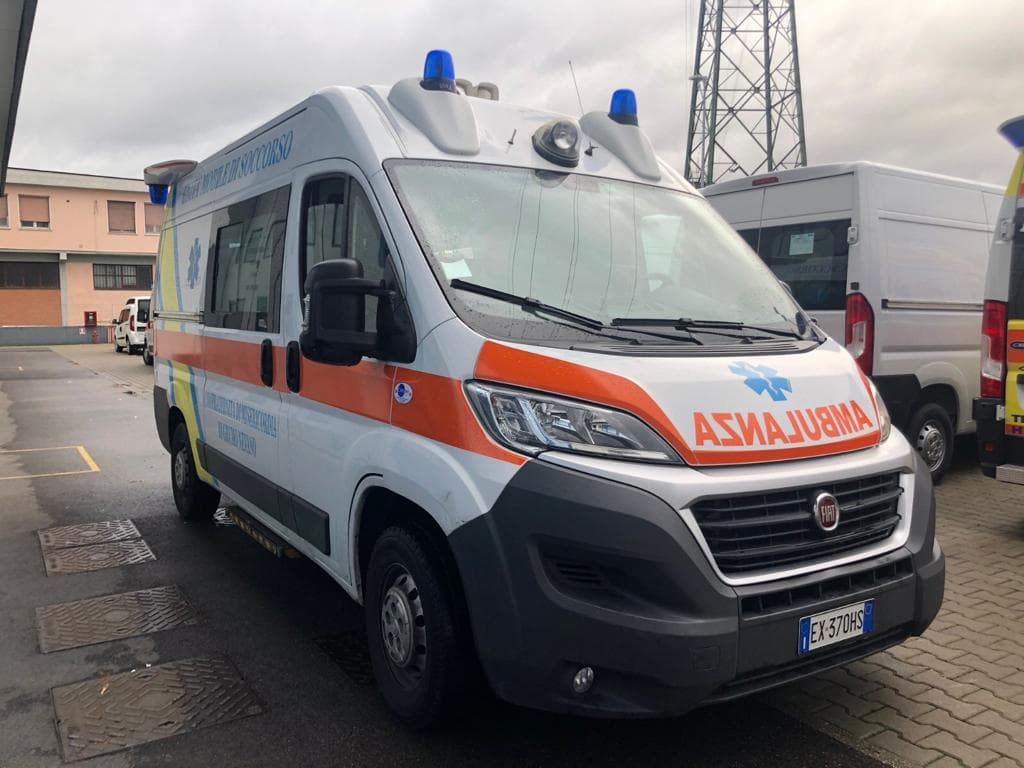 UN'AMBULANZA PER LA COMUNITÀ di ANC Asiago UN'AMBULANZA PER LA COMUNITÀ-ANC Asiago