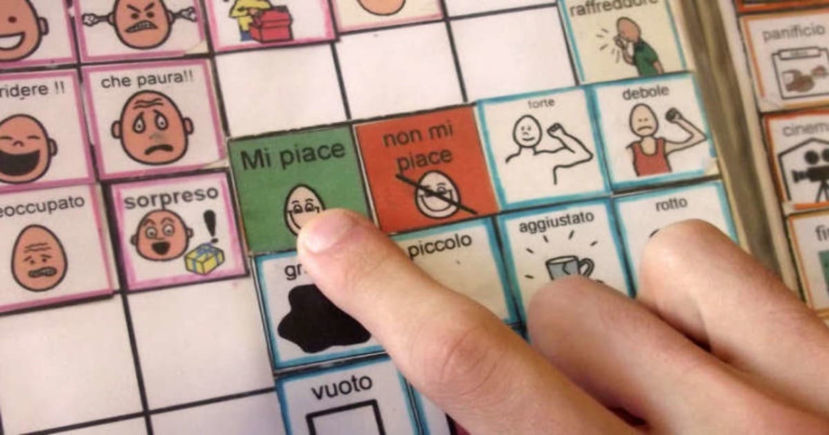 Parliamo in immagini di Autismo Triveneto ONLUS Parliamo in immagini-Autismo Triveneto ONLUS