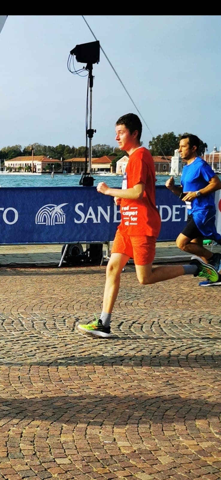 Red Carpet For All @ VeniceMarathon 2023 di Red Carpet For All APS Red Carpet For All @ VeniceMarathon 2023-Red Carpet For All APS