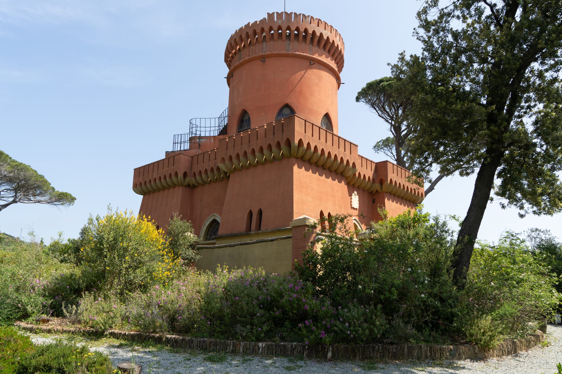 SALVIAMO IL PAVIMENTO DELLA TORRE! di L'Arco di Giano Coop. Soc. SALVIAMO IL PAVIMENTO DELLA TORRE!-L'Arco di Giano Coop. Soc.