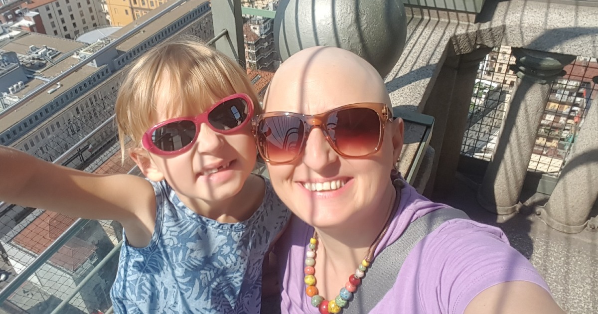 Fabiola is pink per la ricerca di Fabiola Vitale Fabiola is pink per la ricerca-Fabiola Vitale