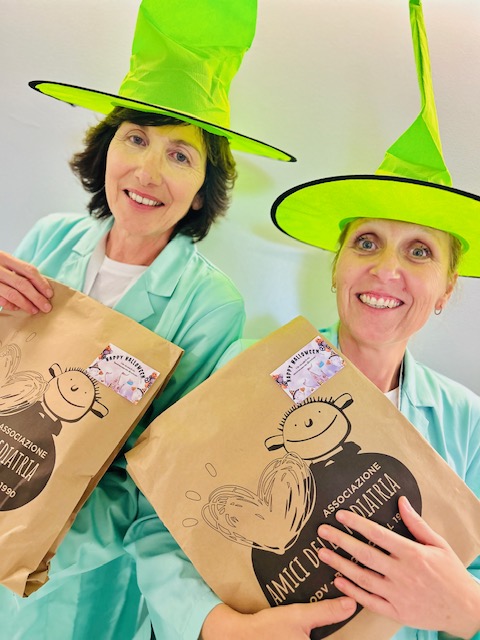 Volontari in azione all'ospedale PAPA GIOVANNI XXIII di Bergamo