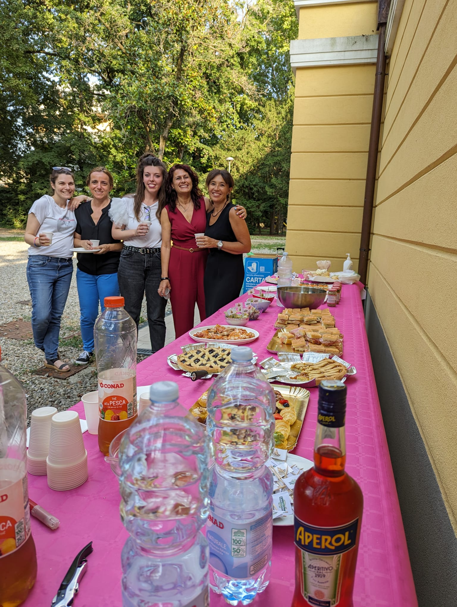 APERITIVO CONTRO LA VIOLENZA