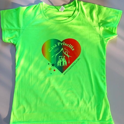 Corri con la maglietta di Casa Priscilla!