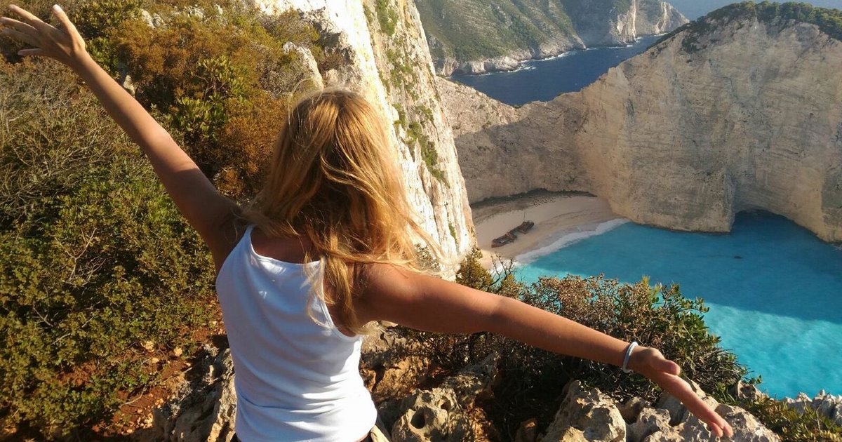 In viaggio con la Cri di Cristina Scolletta In viaggio con la Cri-Cristina Scolletta