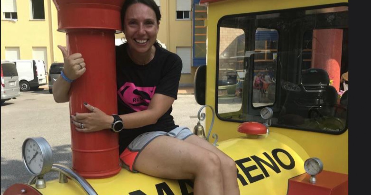 Issiamo la bandiera fucsia e partiamo!-Yuri Faccetti