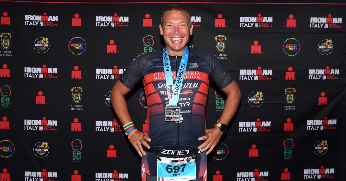 Issiamo la bandiera fucsia e partiamo!-Yuri Faccetti