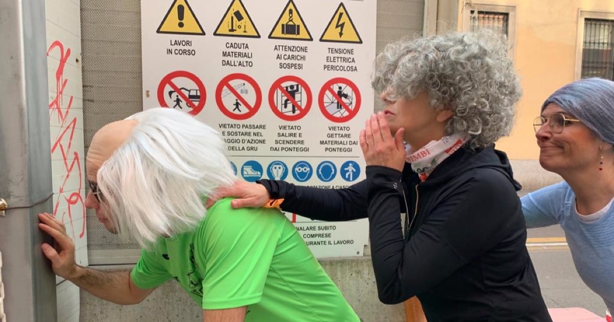 The Umarèlls di Giovanna Bonora The Umarèlls-Giovanna Bonora