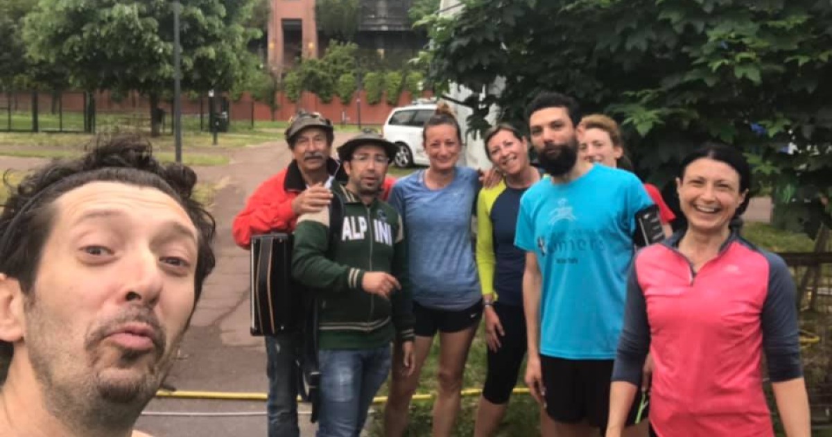 42km di corsa vestito da Clown di Lorenzo Artioli 42km di corsa vestito da Clown-Lorenzo Artioli