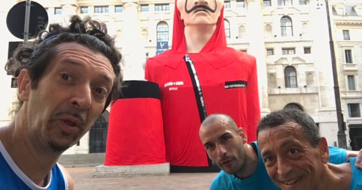 42km di corsa vestito da Clown di Lorenzo Artioli 42km di corsa vestito da Clown-Lorenzo Artioli