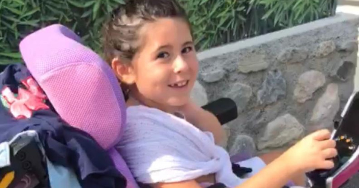 Issiamo la bandiera fucsia e partiamo!-Yuri Faccetti