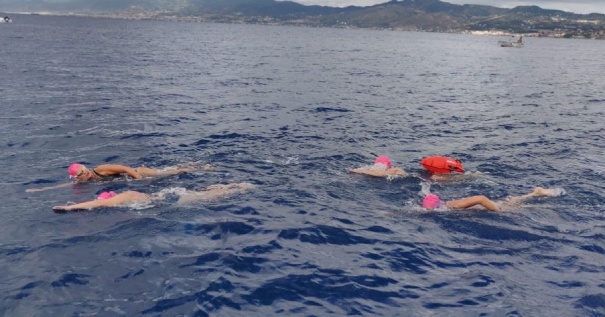 Lo Stretto per bene di Barbara Helm Lo Stretto per bene-Barbara Helm