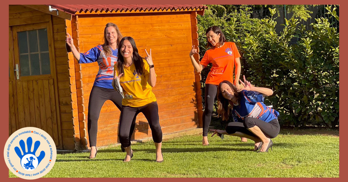 Team Forties Moms on Foot di Alessandra Verdi Team Forties Moms on Foot-Alessandra Verdi