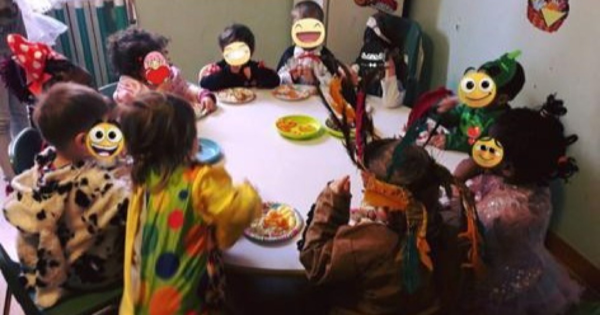 Una casa per bambini che non ce l'hanno di LUIGI OMETTO Una casa per bambini che non ce l'hanno-LUIGI OMETTO