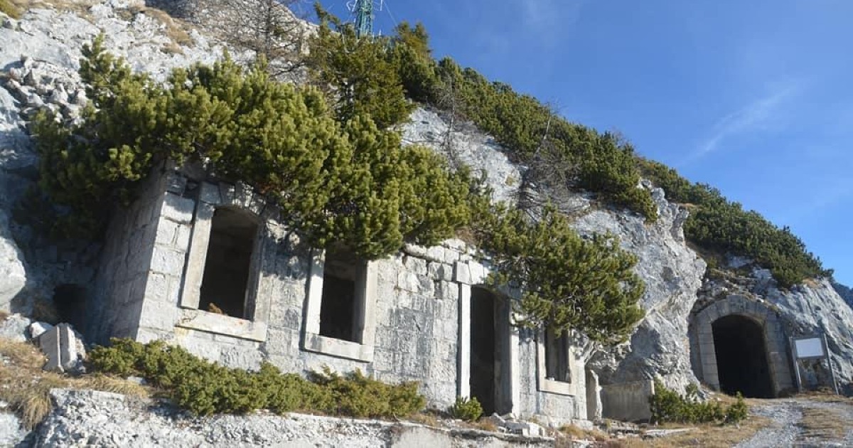 corriamo per il bivacco di Marco De Nicolò corriamo per il bivacco-Marco De Nicolò