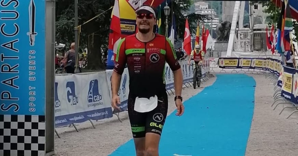 Team ZITTI E BUONI di Matteo Nicolosi Team ZITTI E BUONI-Matteo Nicolosi