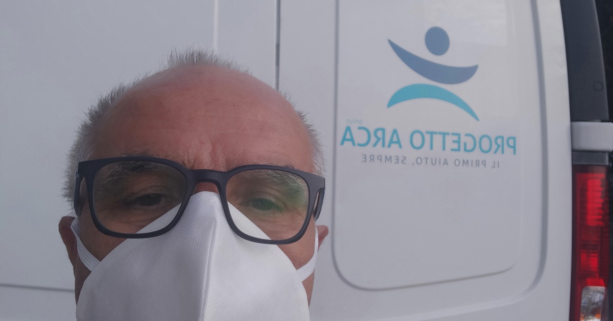 un pasto caldo per chi non ha una casa-Roberto Farina