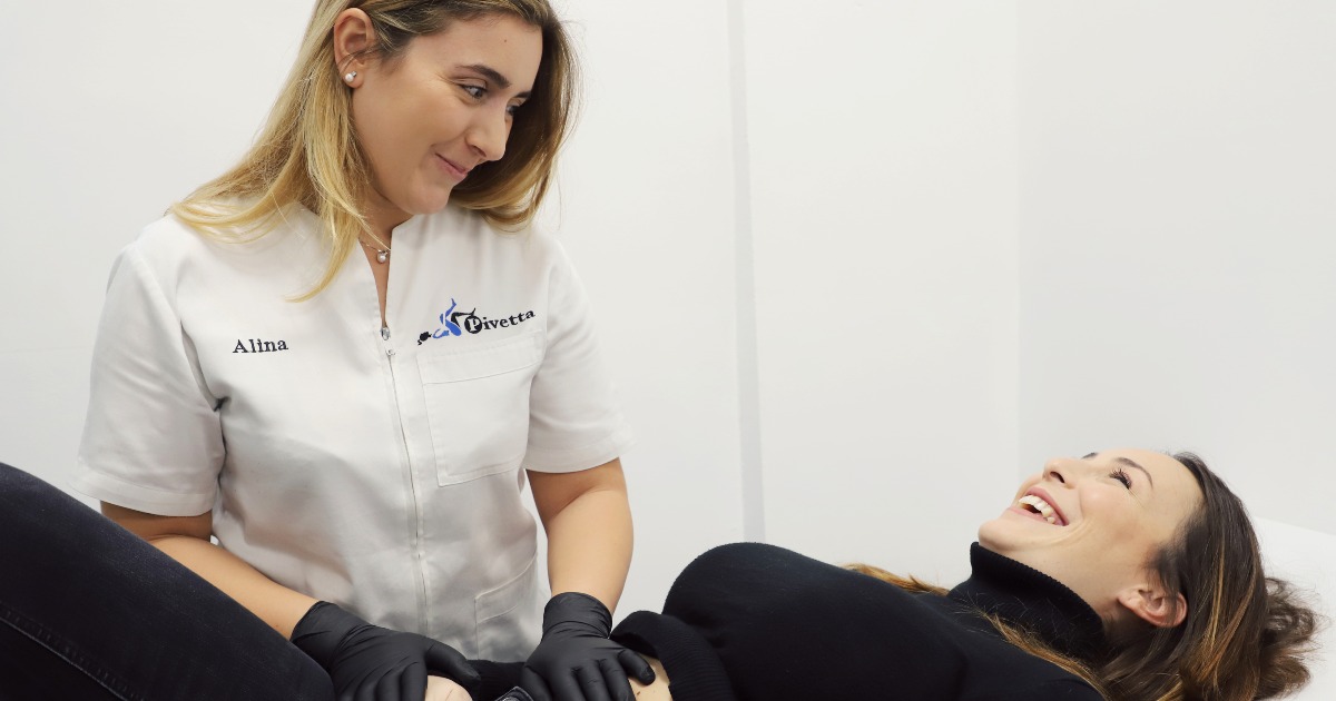 Metti sotto l'albero la solidarietà di Alina Piccinni Metti sotto l'albero la solidarietà-Alina Piccinni