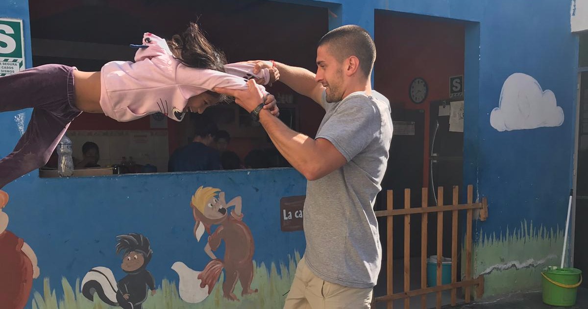 (A)ToMiCa - batti un cinque!-Titti, Moukhtar, Marios