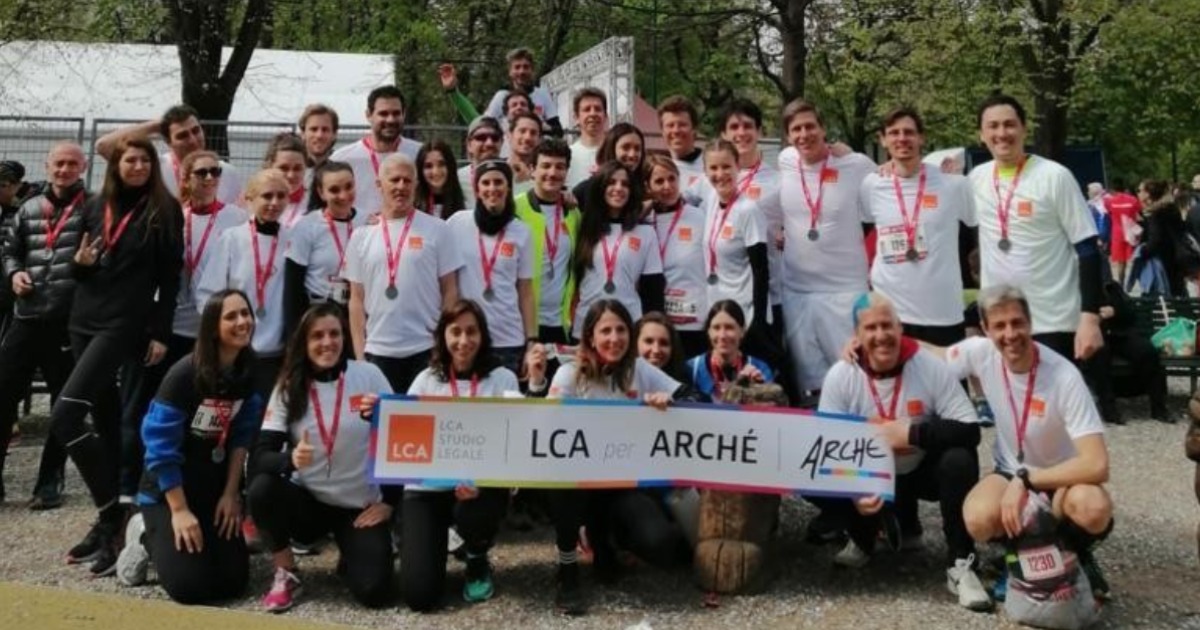 Corriamo insieme per Arché di LCA Studio Legale Corriamo insieme per Arché-LCA Studio Legale