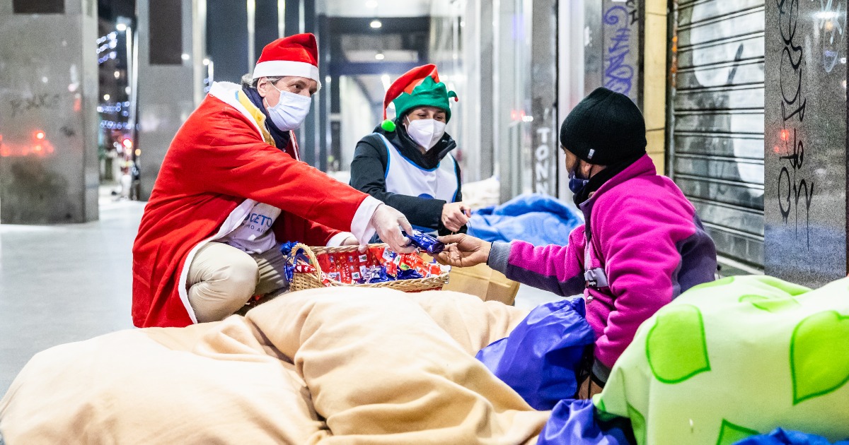 A NATALE ACCENDI LA SPERANZA -Giampaolo Lovari