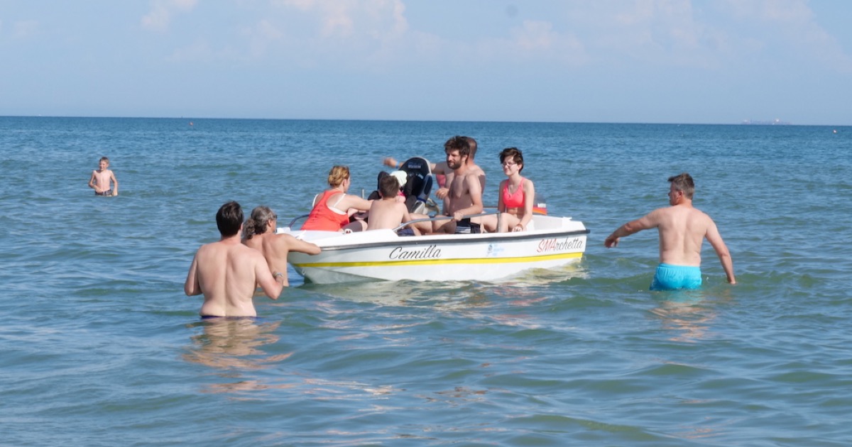 Corriamo sul mondo-Sabina Simbola