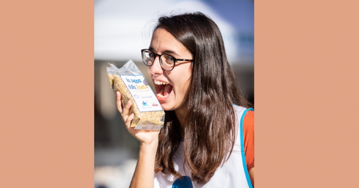 Con un pasto riscaldi un cuore di Gaia Paparella Con un pasto riscaldi un cuore-Gaia Paparella