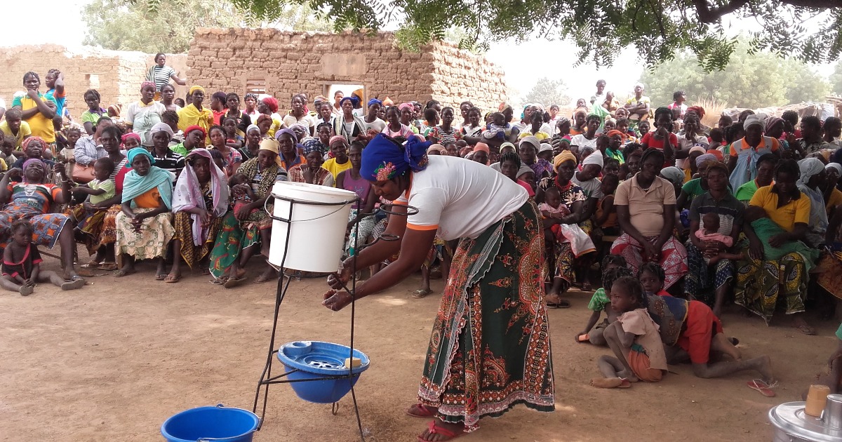 L.V.I.A. Sangano - L'Africa nel cuore di Anna Rita De Luigi L.V.I.A. Sangano - L'Africa nel cuore-Anna Rita De Luigi